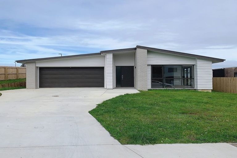 Photo of property in 112 Parkview Drive, Gulf Harbour, Whangaparaoa, 0930