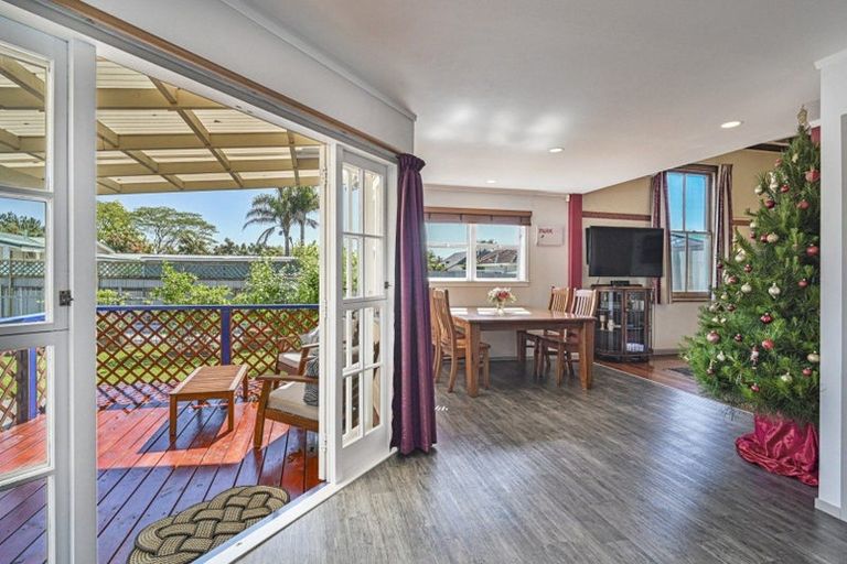 Photo of property in 2/918 Nelson Street North, Mahora, Hastings, 4120