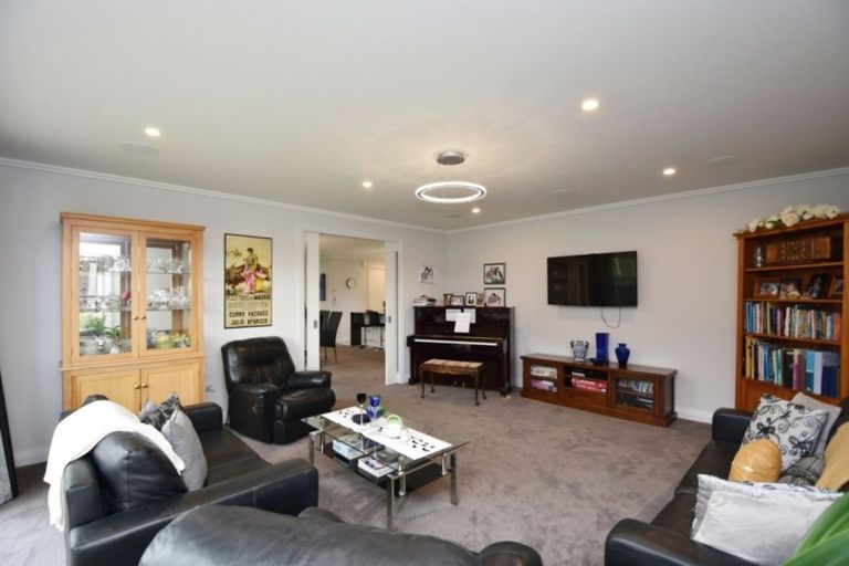 Photo of property in 50 Northside Drive, Waikiwi, Invercargill, 9810