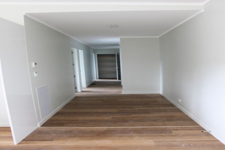 Photo of property in 38b Emerald Hill Drive, Birchville, Upper Hutt, 5018