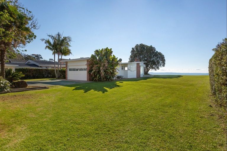 Photo of property in 5 Claude Road, Stanmore Bay, Whangaparaoa, 0932
