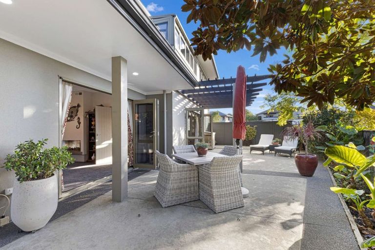 Photo of property in 176b Heta Road, Highlands Park, New Plymouth, 4312