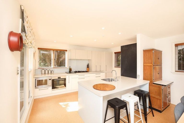 Photo of property in 21 Heaton Rhodes Place, Cashmere, Christchurch, 8022
