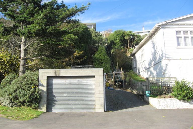 Photo of property in 46 Somerville Street, Andersons Bay, Dunedin, 9013