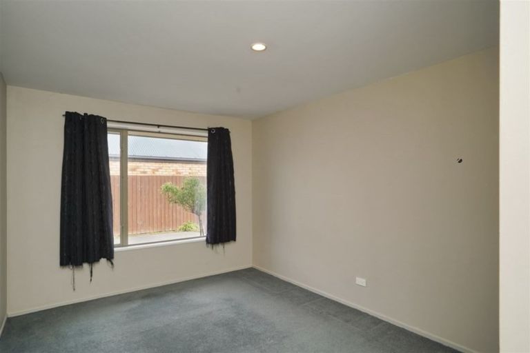 Photo of property in 3 Mollymawk Place, Woolston, Christchurch, 8023