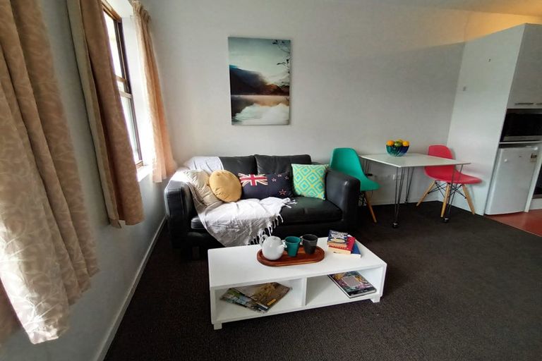 Photo of property in Viccentral, 169 The Terrace, Wellington Central, Wellington, 6011