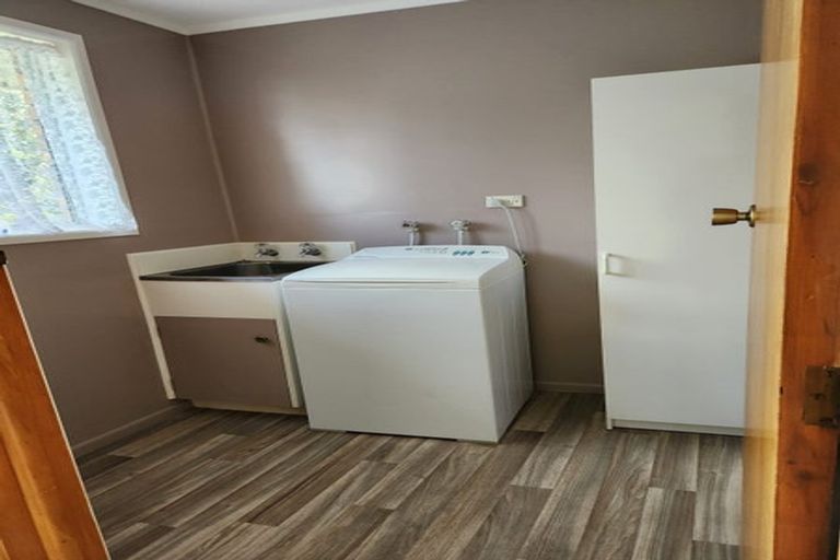 Photo of property in 4 Tower Hill, Stanmore Bay, Whangaparaoa, 0930