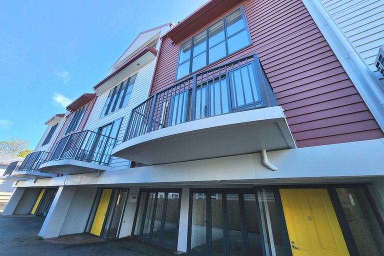 Photo of property in 143-145 Ghuznee Street, Te Aro, Wellington, 6011