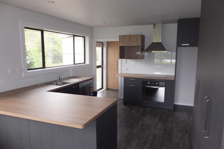 Photo of property in 17 Mclellan Place, Ilam, Christchurch, 8041