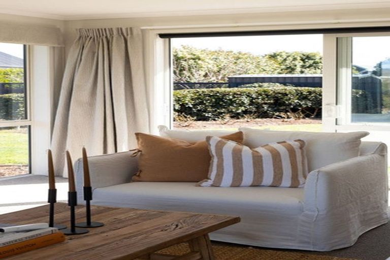 Photo of property in 29 Jarrett Terrace, Leamington, Cambridge, 3432