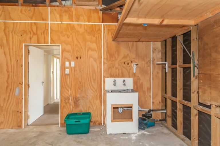 Photo of property in 111 Rua Avenue, Waitarere Beach, Levin, 5510