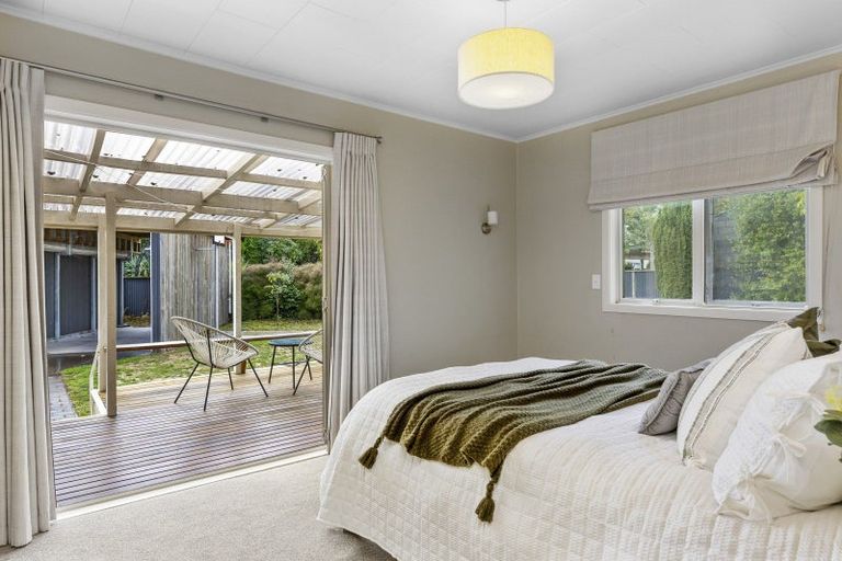 Photo of property in 9 Kowhai Road, Rainbow Point, Taupo, 3330