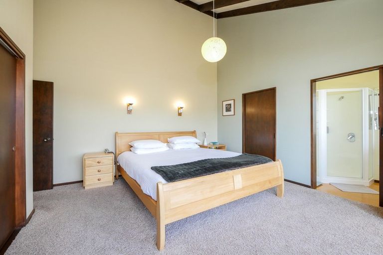 Photo of property in 27 Irvine Road, The Cove, Dunedin, 9077