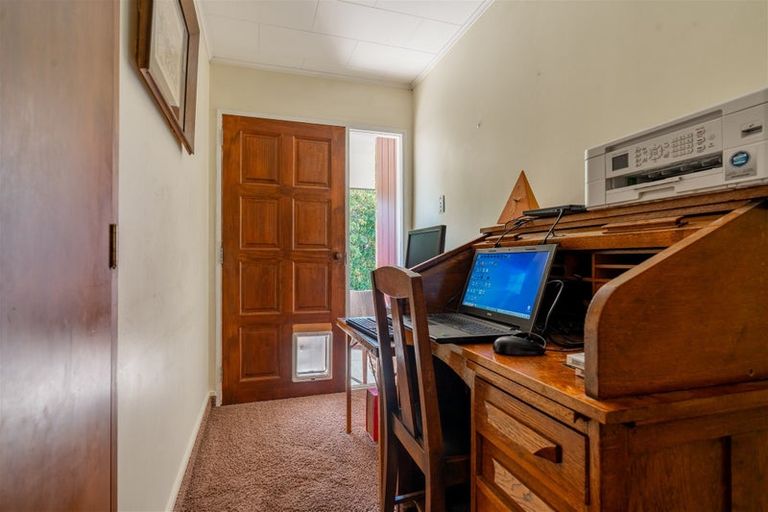 Photo of property in 15 Highgate, Milton, 9220