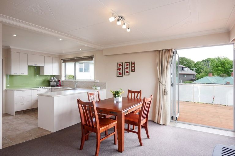 Photo of property in 11 Selkirk Street, Roslyn, Dunedin, 9010