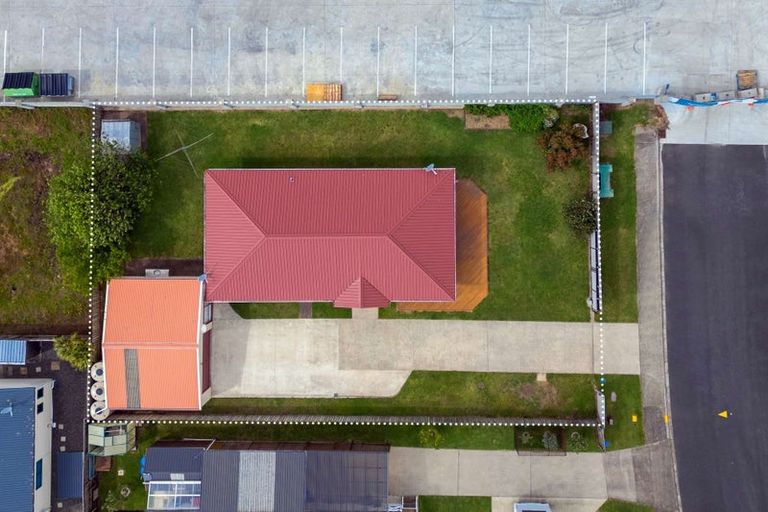 Photo of property in 14 Santa Maria Drive, Whitianga, 3510