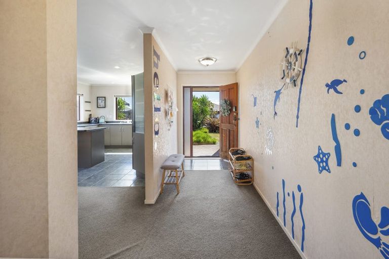 Photo of property in 9 Frame Place, Owhata, Rotorua, 3010