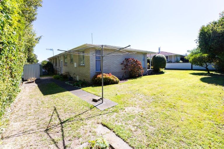 Photo of property in 3/52 Napier Road, Havelock North, 4130
