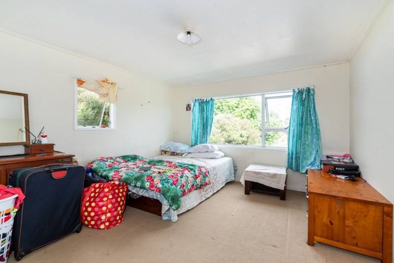 Photo of property in 29 Moncrieff Avenue, Clendon Park, Auckland, 2103