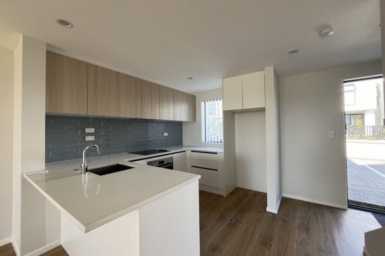 Photo of property in 11b Colin Chester Drive, Silverdale, 0932