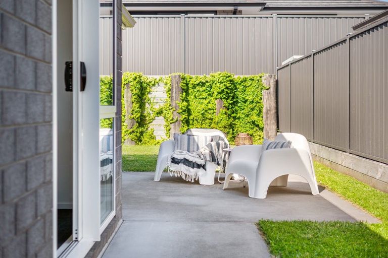 Photo of property in 18 Tabraham Crescent, Pyes Pa, Tauranga, 3112