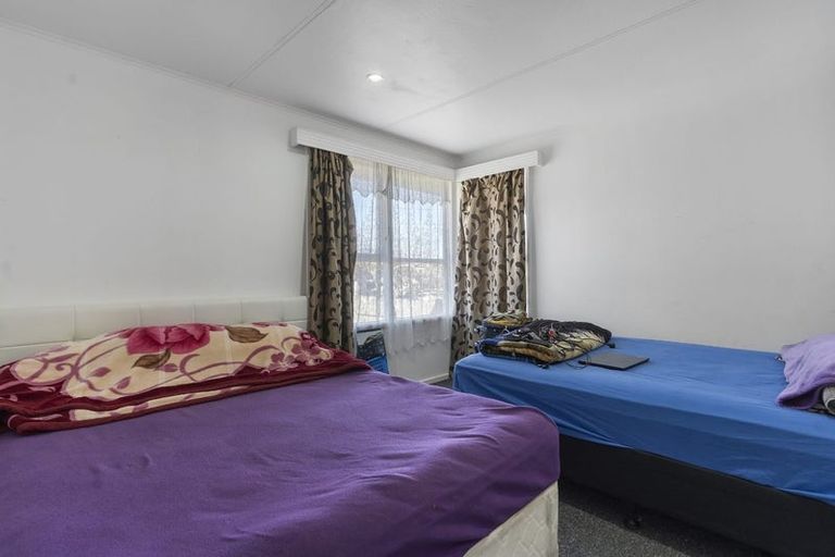 Photo of property in 6 Plymouth Place, Papatoetoe, Auckland, 2025