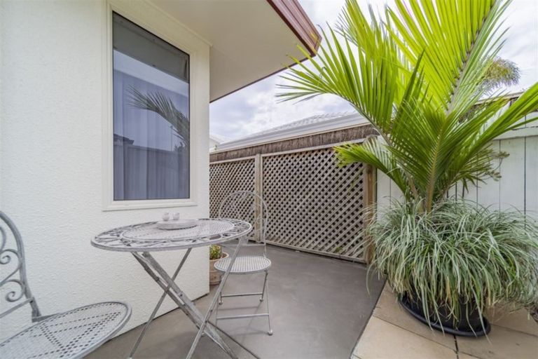 Photo of property in 63 Waghorne Street, Ahuriri, Napier, 4110