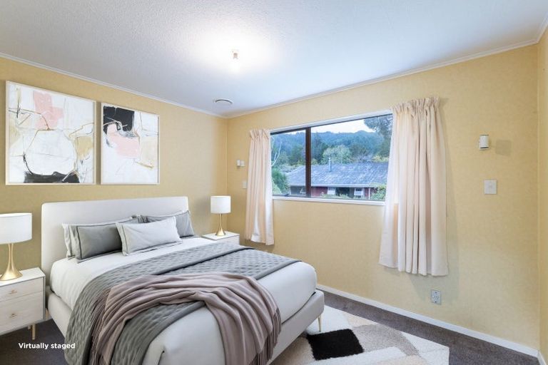 Photo of property in 456a Stokes Valley Road, Stokes Valley, Lower Hutt, 5019