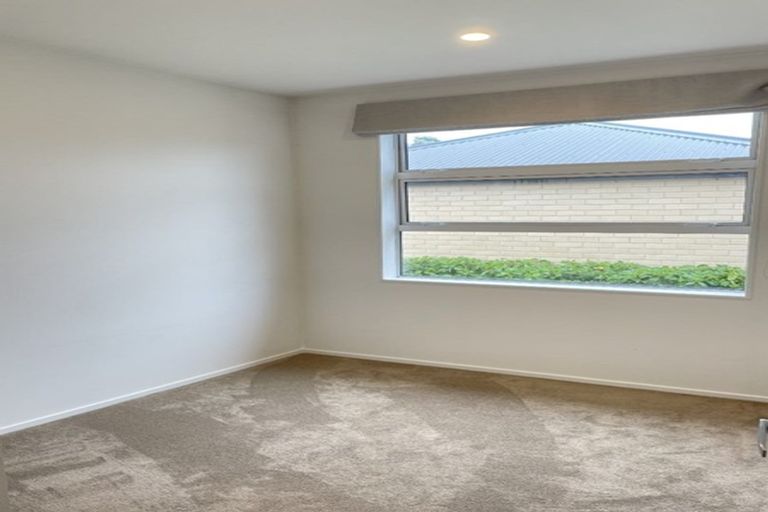 Photo of property in 53a Rodney Street, Howick, Auckland, 2014