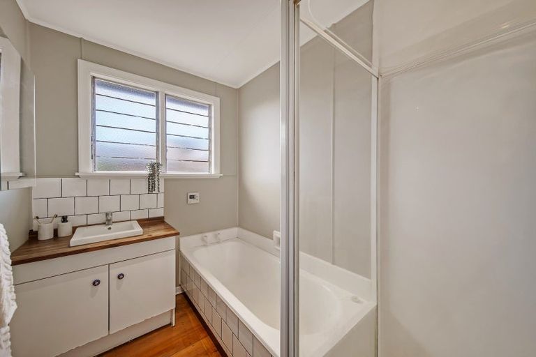 Photo of property in 1/90 Mackenzie Avenue, Woolston, Christchurch, 8023