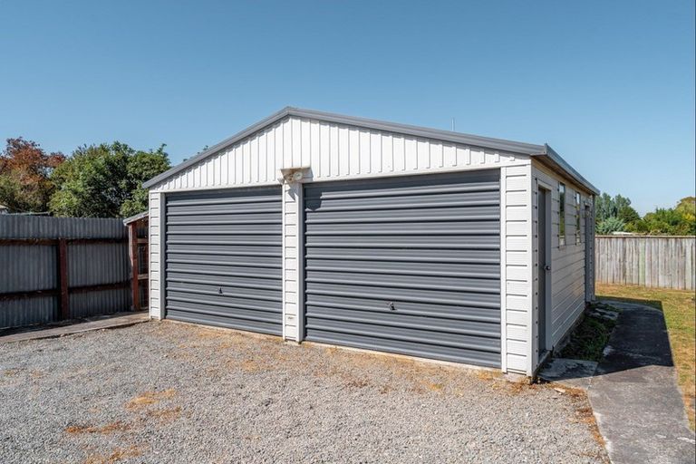 Photo of property in 41 Fisher Place, Carterton, 5713