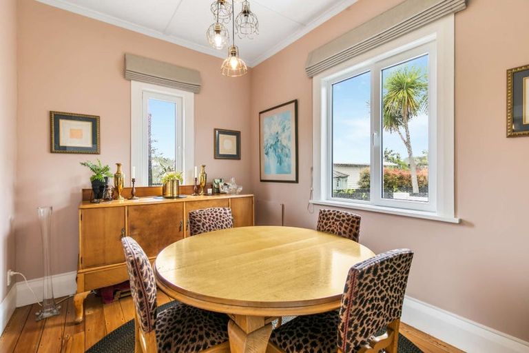 Photo of property in 54 Rangatira Road, Beach Haven, Auckland, 0626