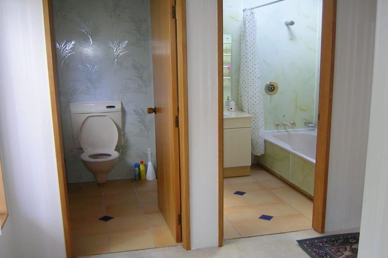 Photo of property in 1/2 Gill Road, Lowry Bay, Lower Hutt, 5013