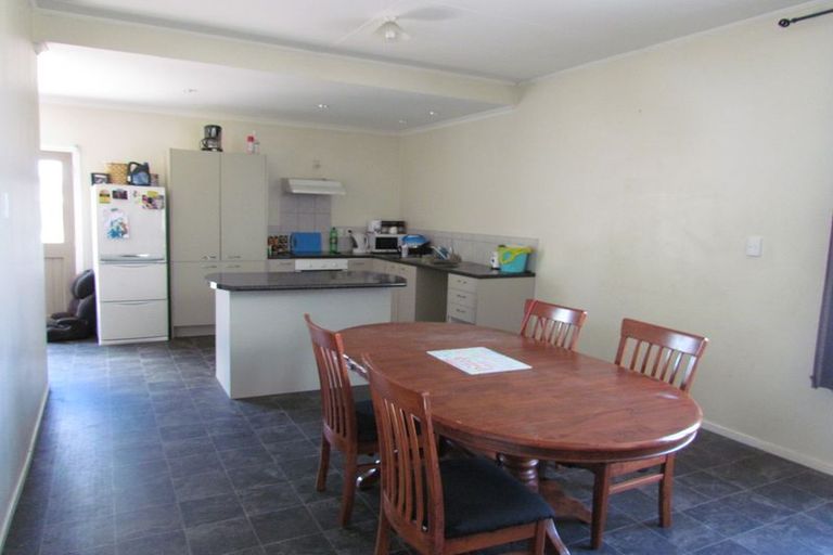 Photo of property in 3 Miriam Street, Masterton, 5810