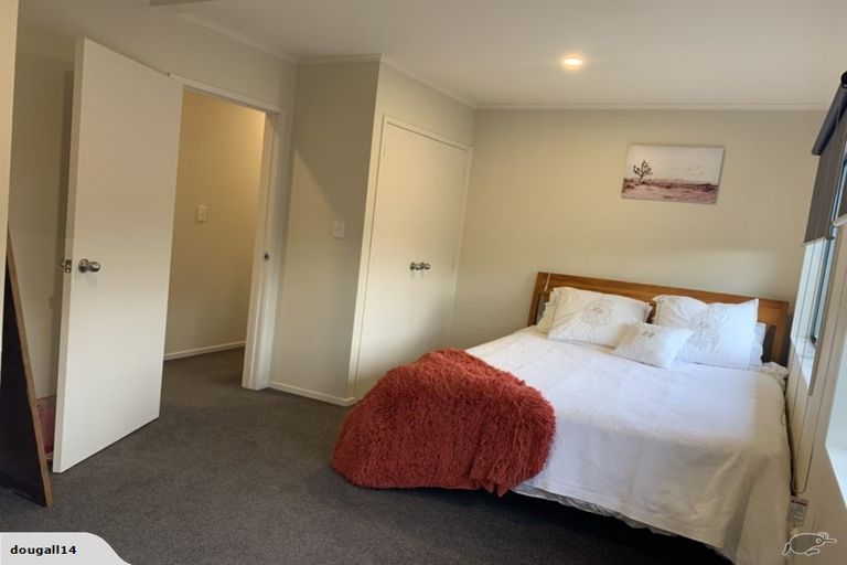 Photo of property in 11b Springs Road, Parakai, 0830