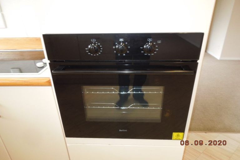 Photo of property in 11 Chiania Place, Somerville, Auckland, 2014