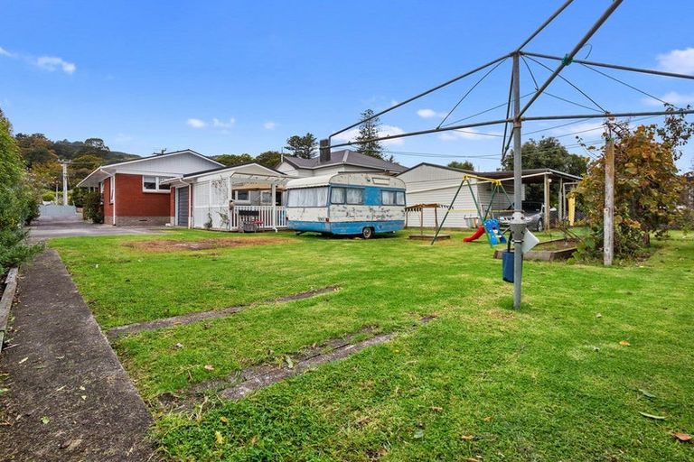 Photo of property in 129 Parawai Road, Thames, 3500