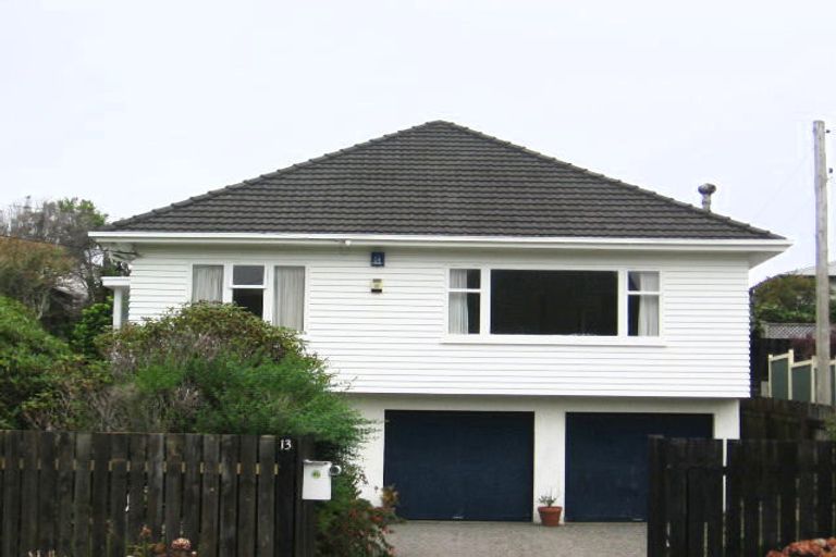 Photo of property in 13 Izard Road, Khandallah, Wellington, 6035