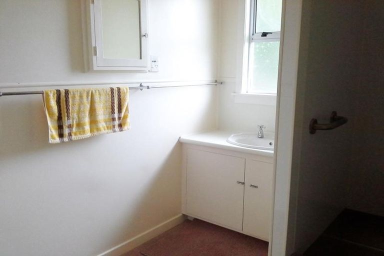 Photo of property in 258 Mangorei Road, Merrilands, New Plymouth, 4312