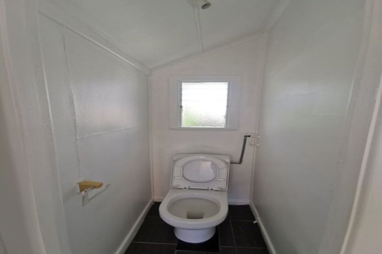 Photo of property in 200 Greers Road, Bryndwr, Christchurch, 8053