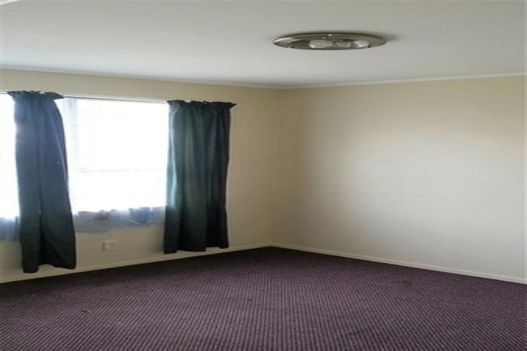 Photo of property in 3/22 Trimdon Street, Randwick Park, Auckland, 2105