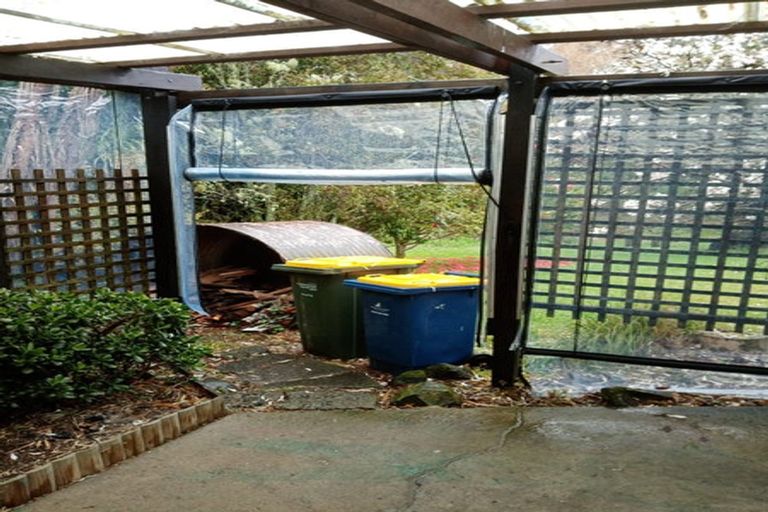 Photo of property in 47 Anzac Road, Waitakere, Auckland, 0816