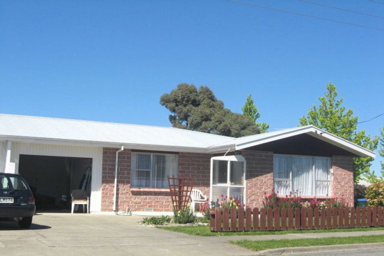 Photo of property in 2a Glover Crescent, Blenheim, 7201