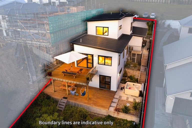 Photo of property in 94 Voyager Drive, Gulf Harbour, Whangaparaoa, 0930