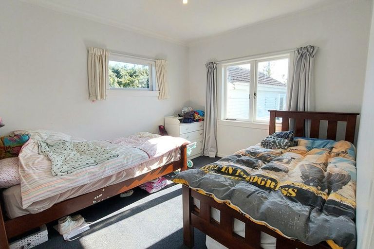 Photo of property in 24 Stratford Place, Otumoetai, Tauranga, 3110
