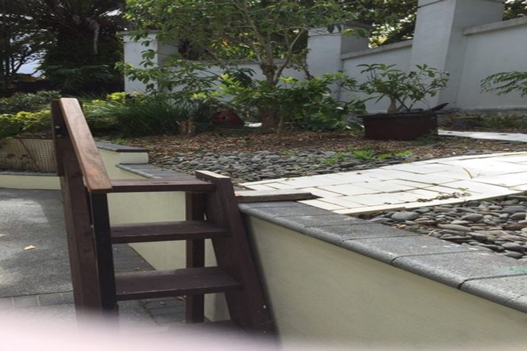 Photo of property in 19 Oakford Park Crescent, Greenhithe, Auckland, 0632