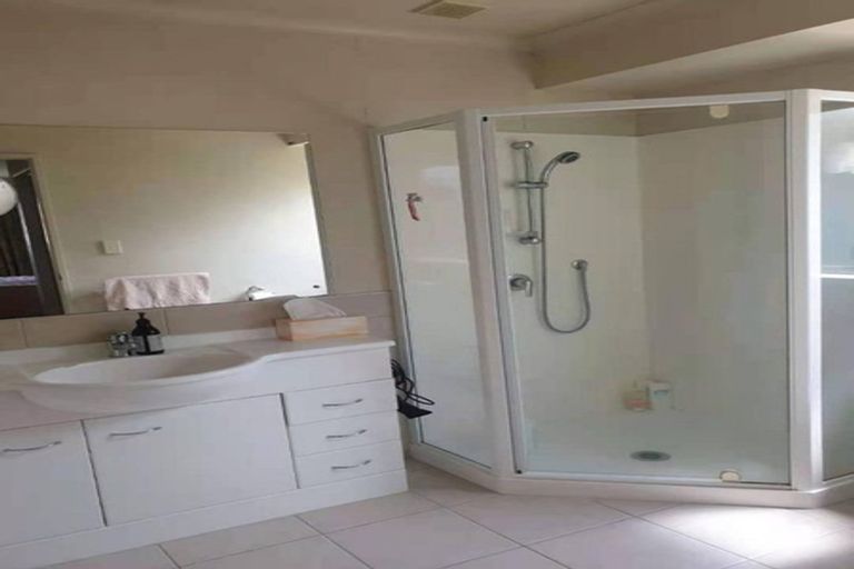 Photo of property in 14 Clavoy Place, East Tamaki, Auckland, 2016