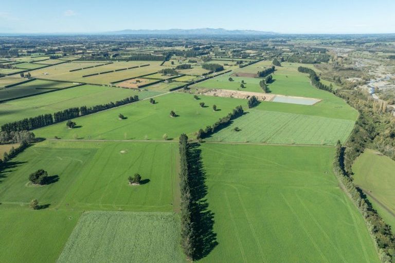 Photo of property in 375 Stonyflat Road, Loburn, Rangiora, 7472