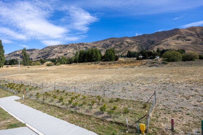 Photo of property in 9 Glenbrae Crescent, Wanaka, 9305