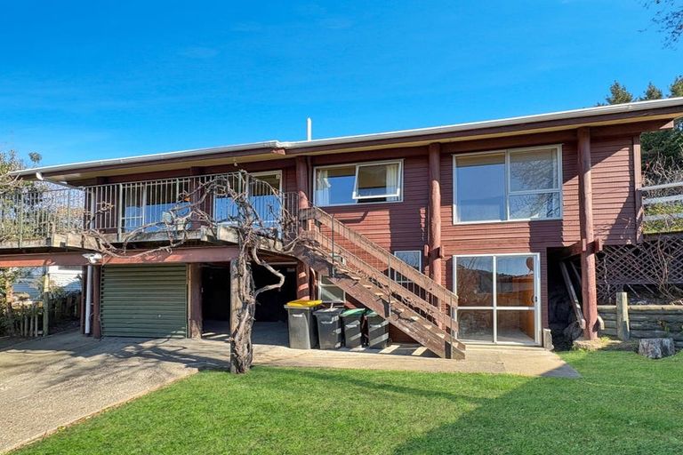 Photo of property in 18 Flinders Road, Heathcote Valley, Christchurch, 8022